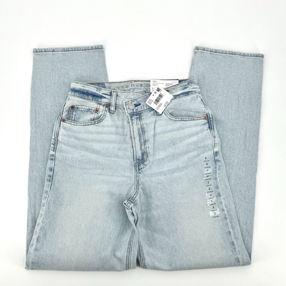 NWT American Eagle Women Light Wash Highest Rise Baggy Straight Jeans Size 2 - Picture 3 of 9